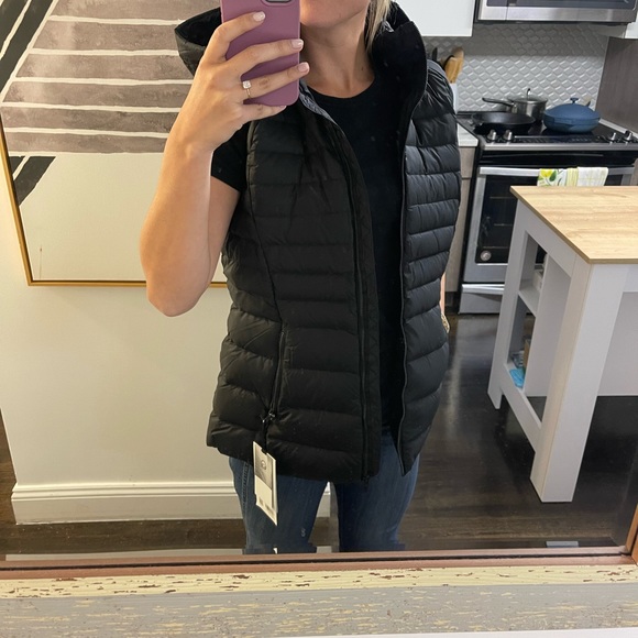 lululemon athletica Jackets & Blazers - BRAND NEW Lulu Lemon Vest (W)